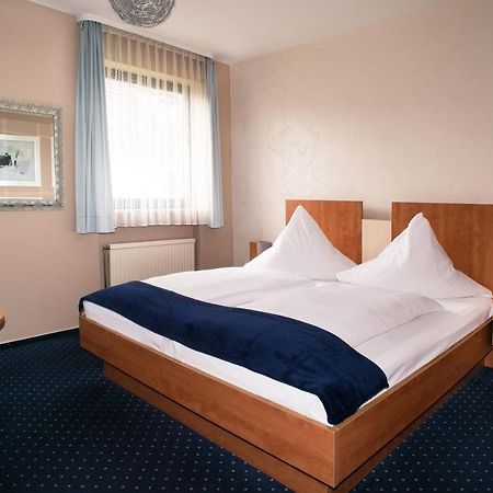 Hotel Garni Haus Schoenberger Heiligenhaus Eksteriør bilde